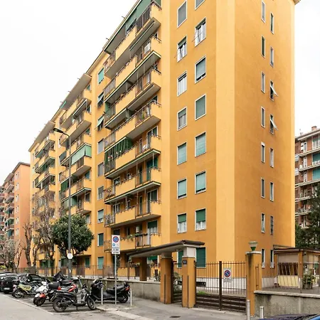 Guesthost - Citta Studi With Balcony Apartamento Milán